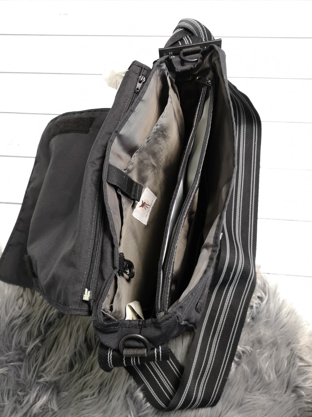 Wickeltasche inkl. Zubehör – Bild 4