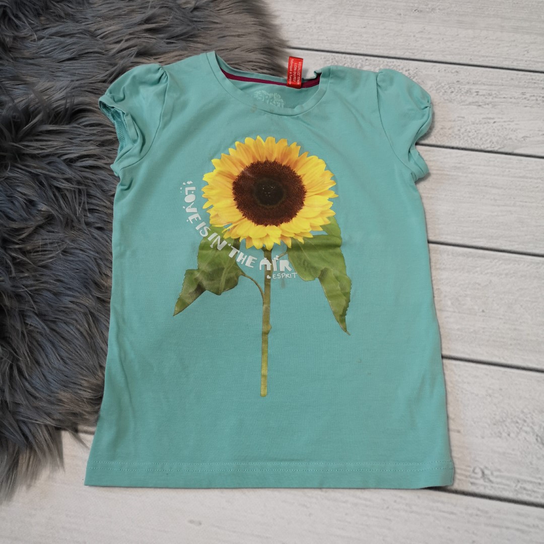 T-Shirt Gr. 116/122 - Esprit